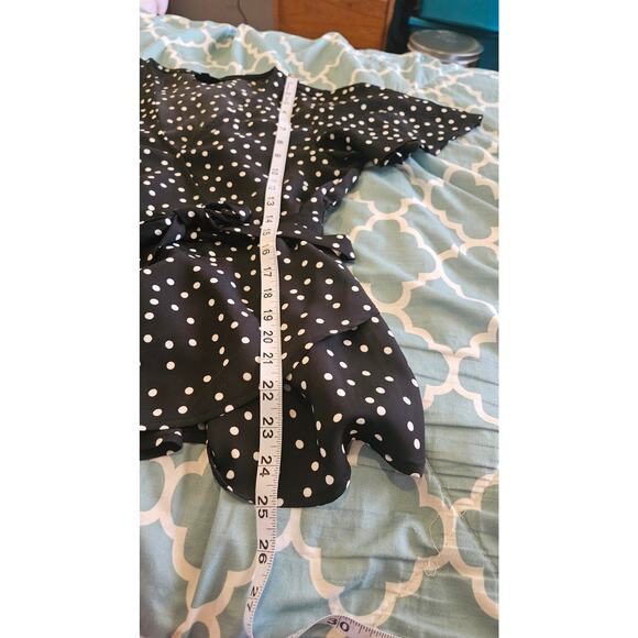 Bobeau Size Small Semi Sheer Polka Dot Short Sleeve Tie Front Shirt - Picture 9 of 11